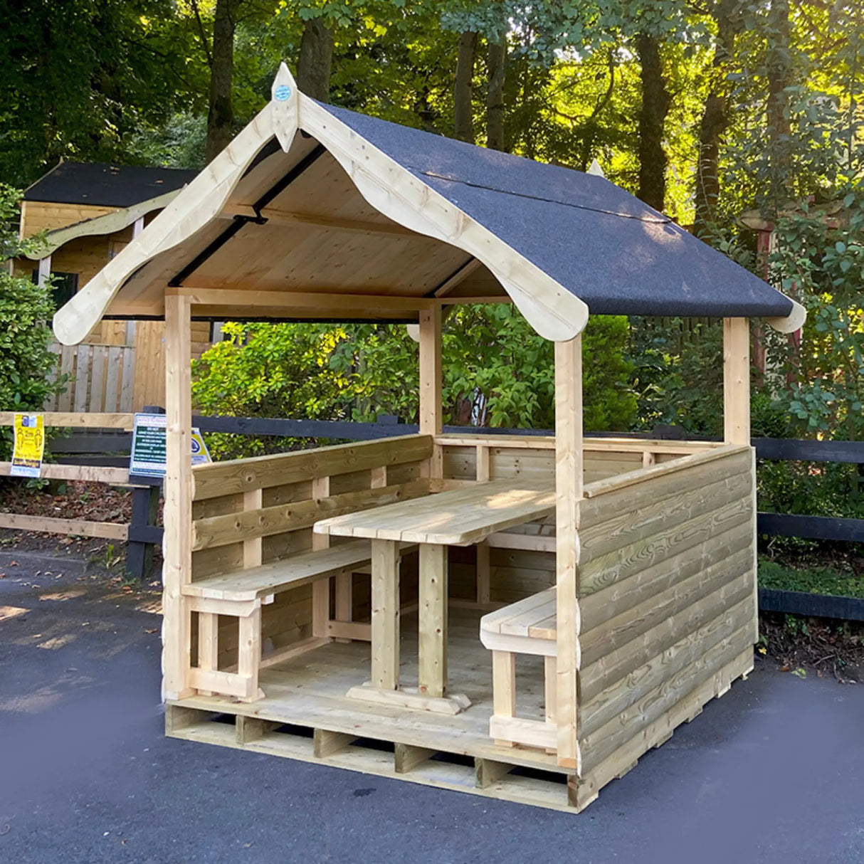 Dining Pod Timbertrove