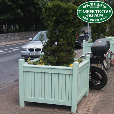 Emerald Planter Box