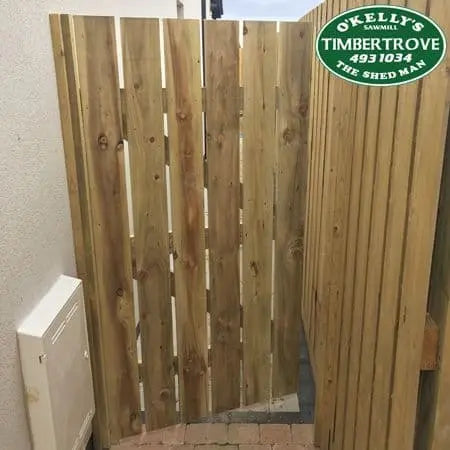 Holmwood Gate - Supply & Fit