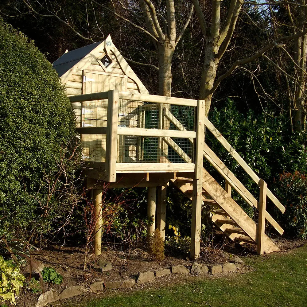 Hide Out Treehouse Timbertrove