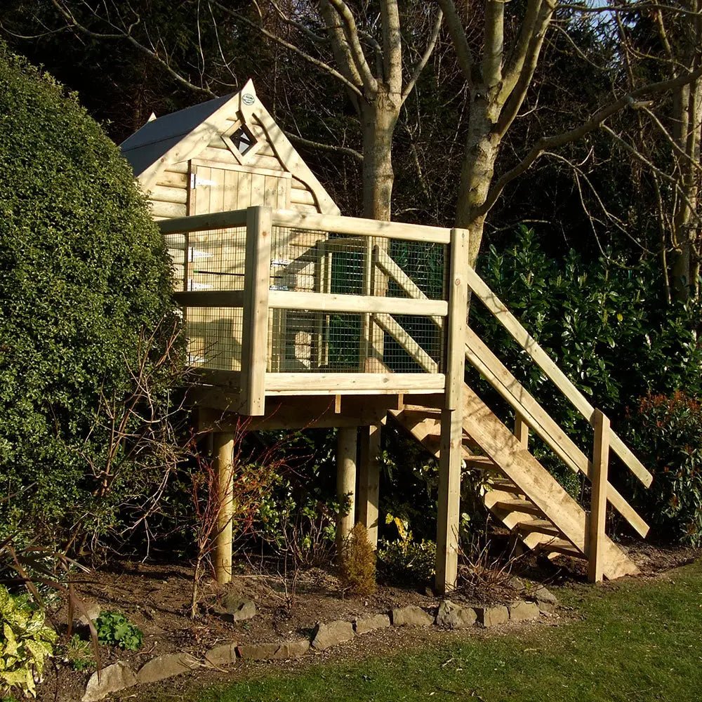 Hide Out Treehouse Timbertrove