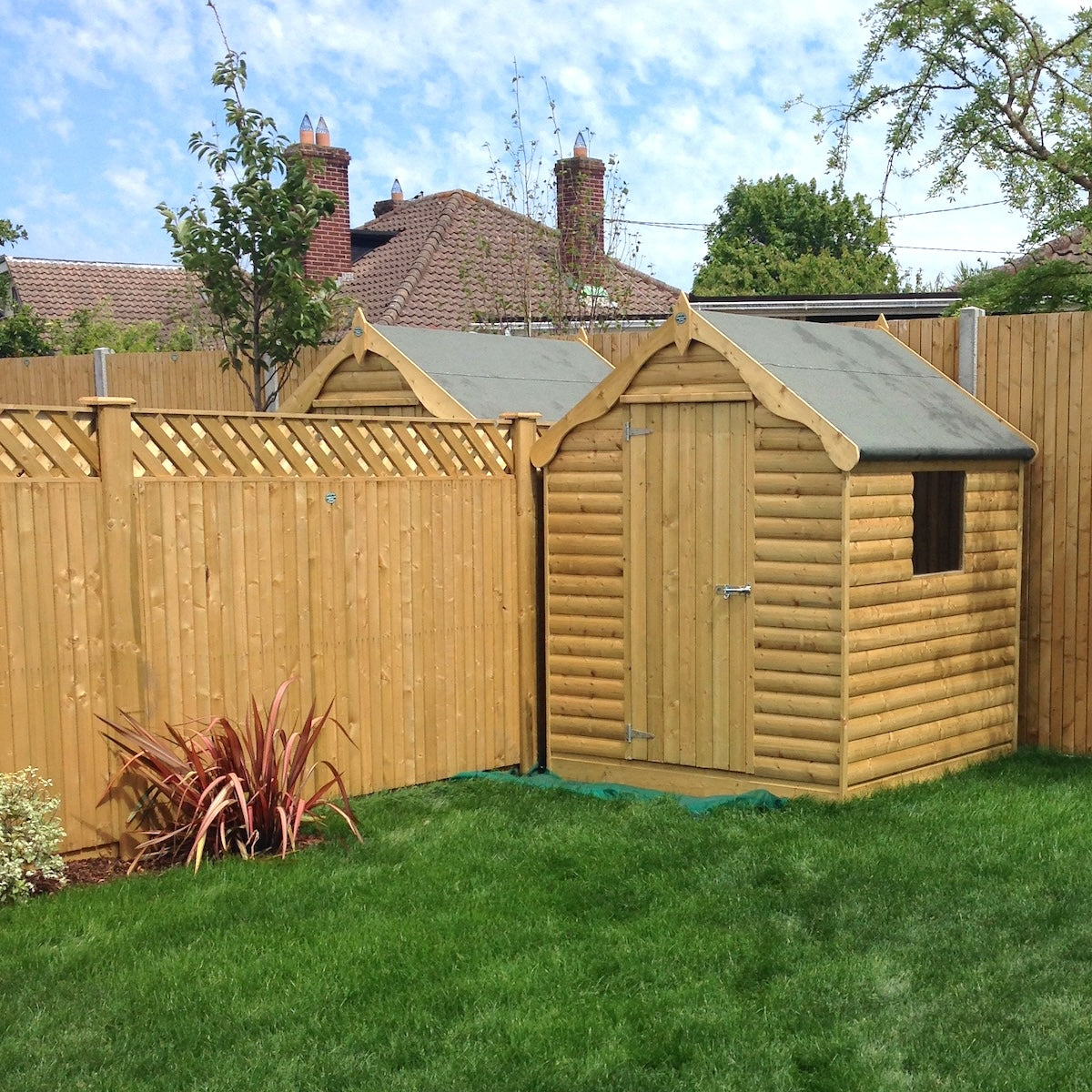 Garden Shed Offer! Free Shelving for January