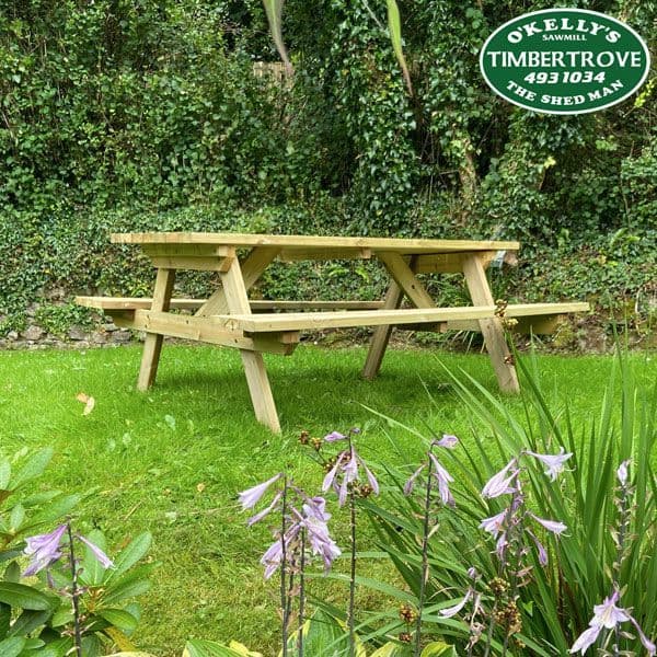 Dineout Picnic Table